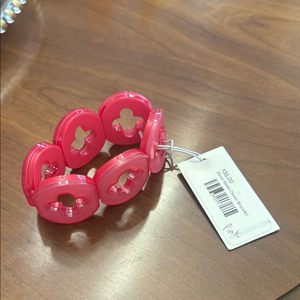 Pink Acrylic Circle Link Bracelet